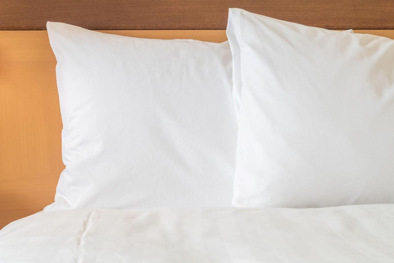 Holiday Express Dubai, Jumeirah By Ihg 3*