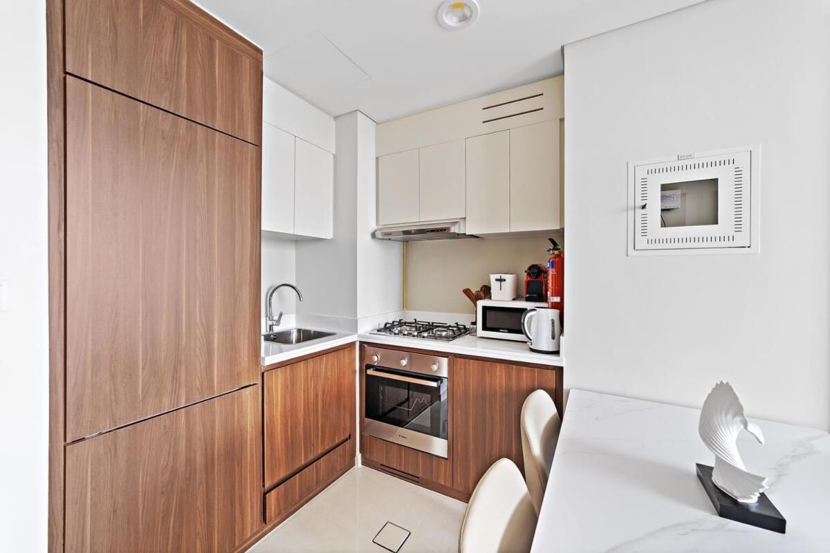 Apartment Silkhaus 2bdr With Burj View In New Tower Business Bay Dubai