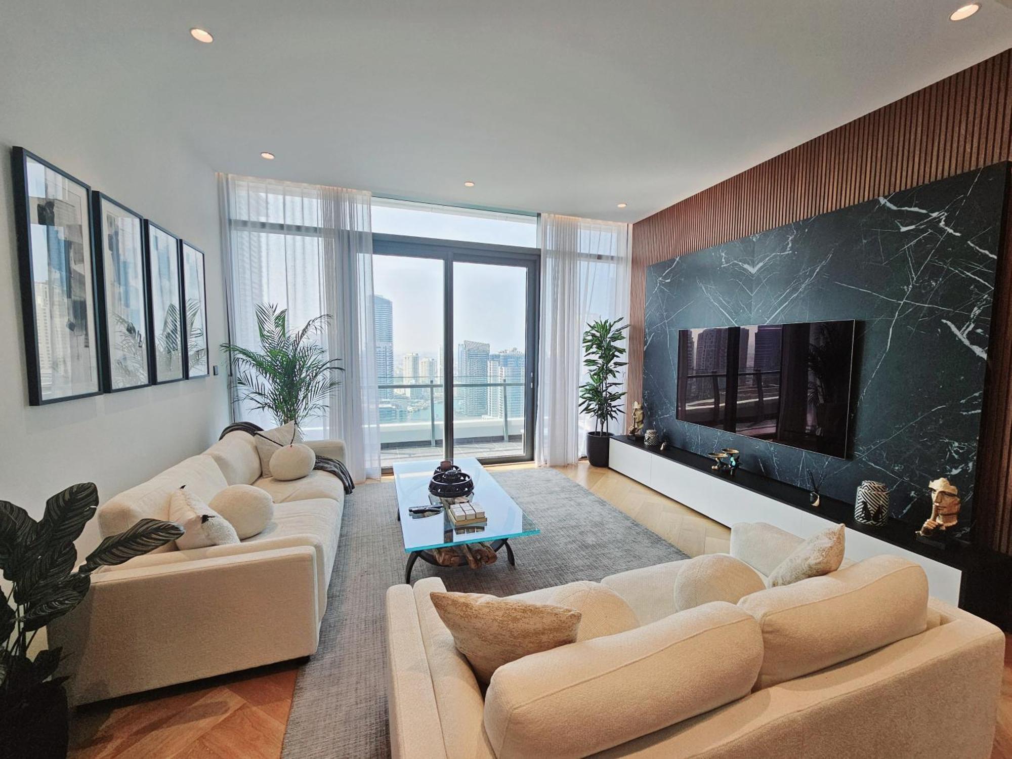 Apartment Luxury Penthouse At Marina 180 Marina Views