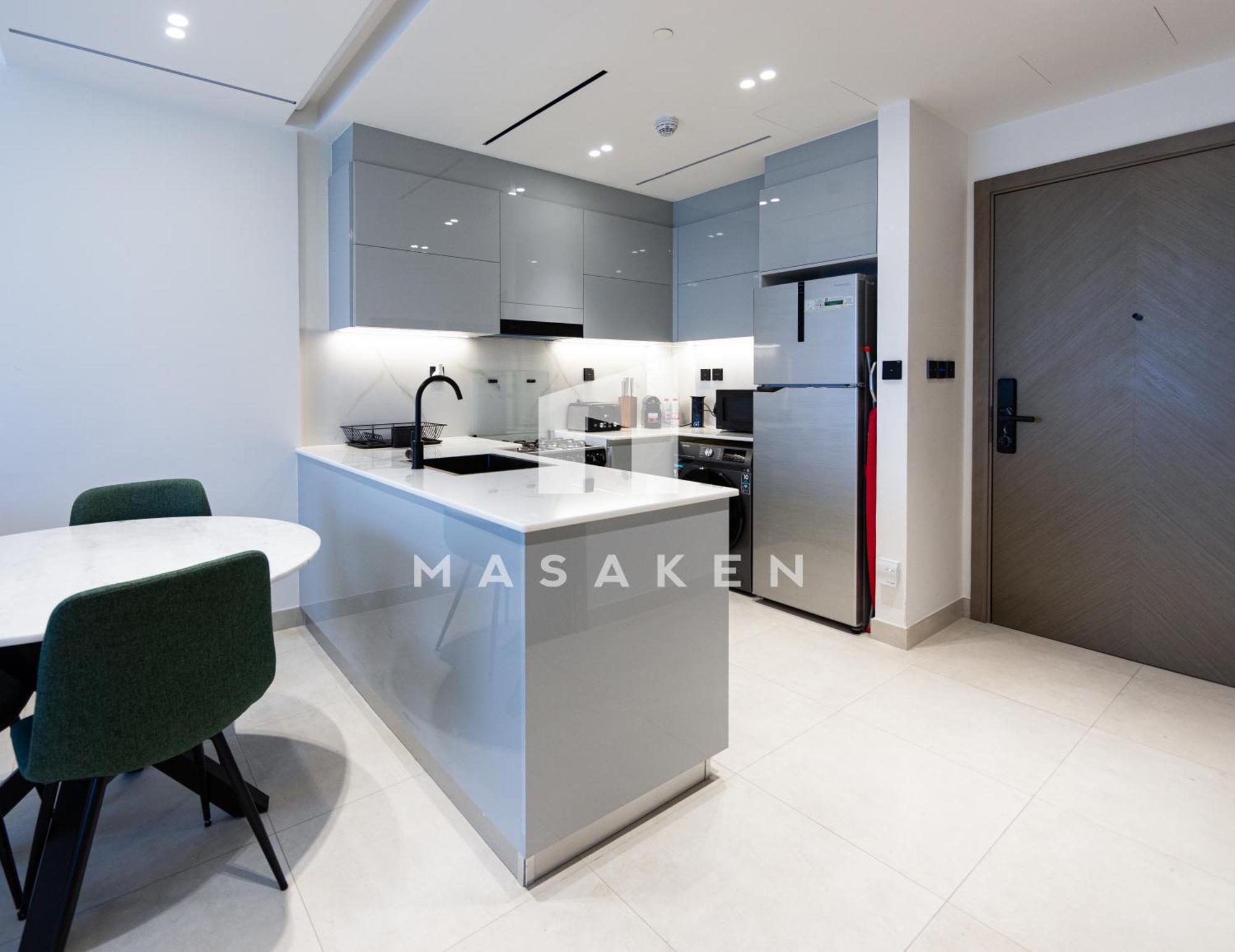 Furnished 1 Bedroom In Business With Burj View Apartment