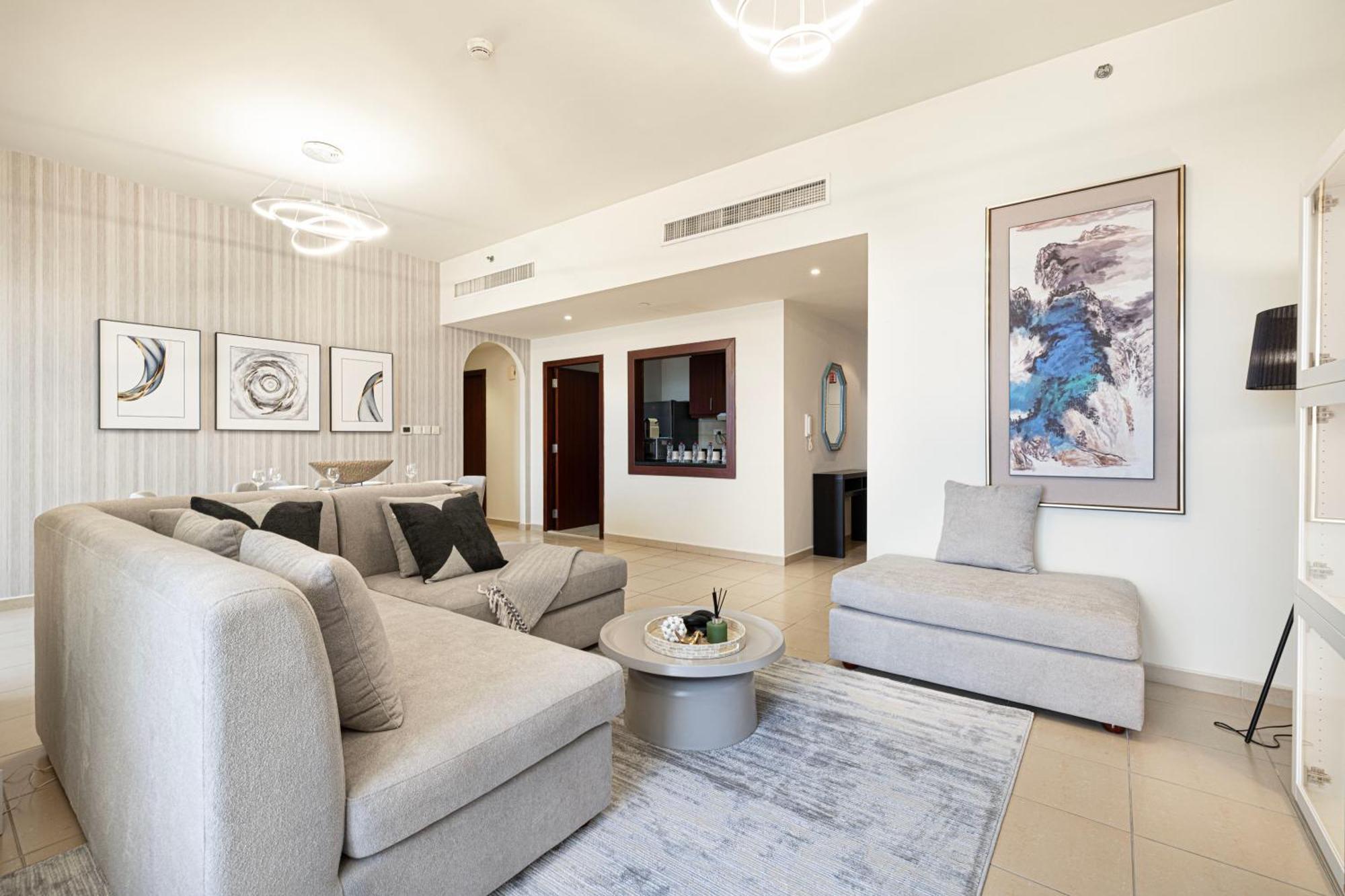 Luxury Eye View Living - Access I Marina Walk Dubai