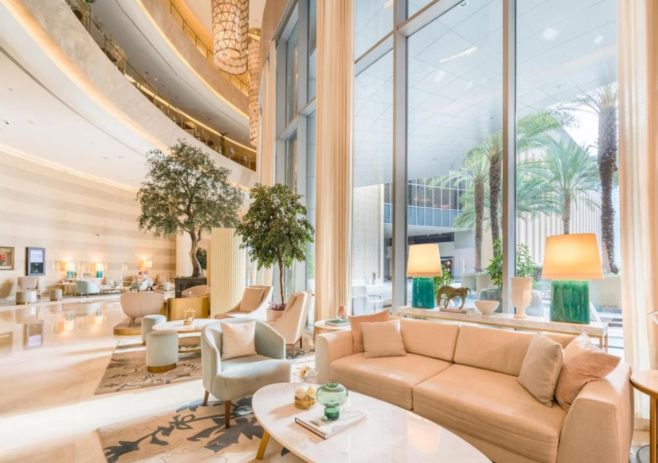 Jw Marriott Marina Residences, With Balcony Connected To Marina Mall Apartment *