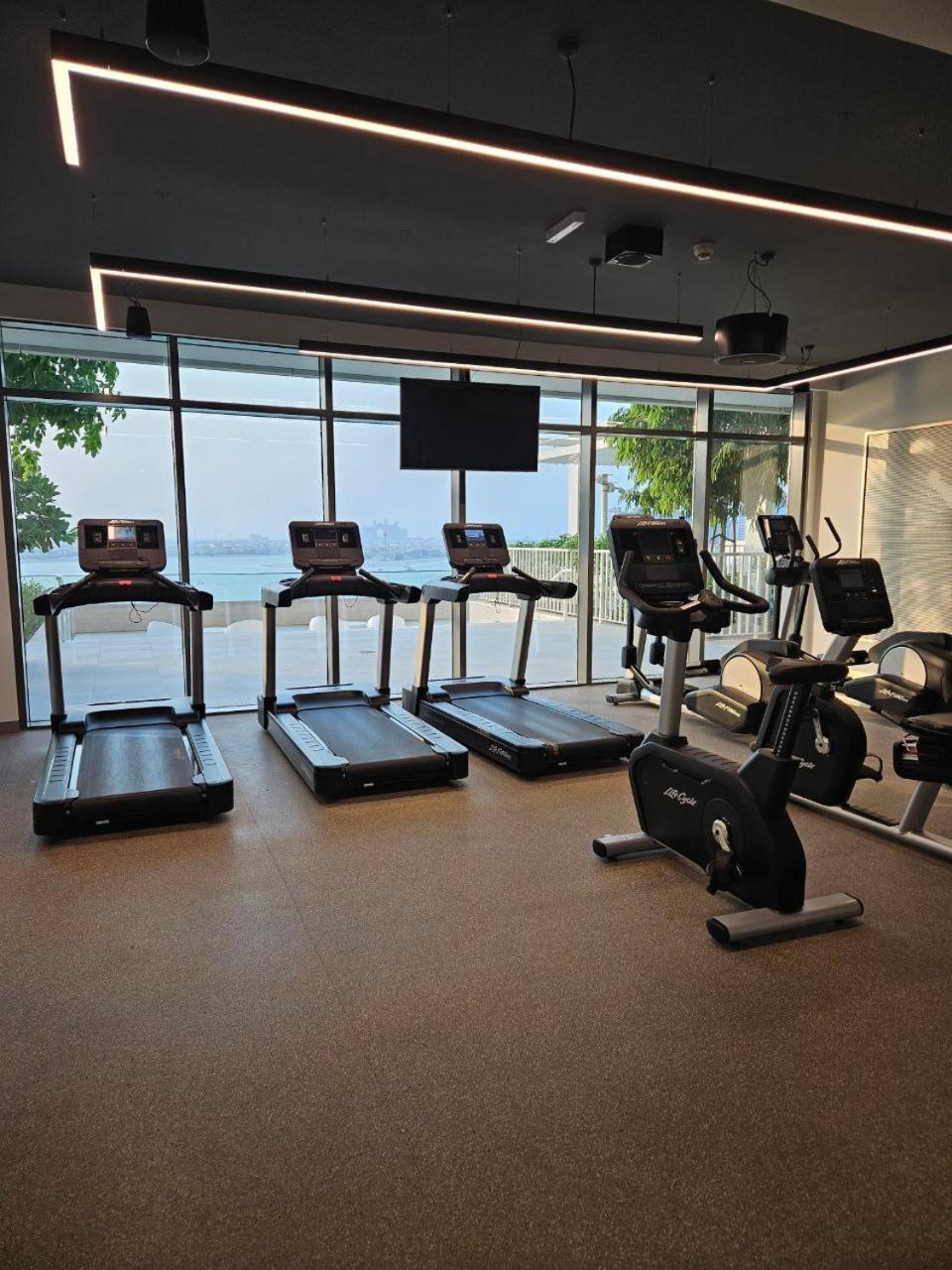 Experience Bliss 1br Haven With Stunning Sea Views - 50ab1 Apartment