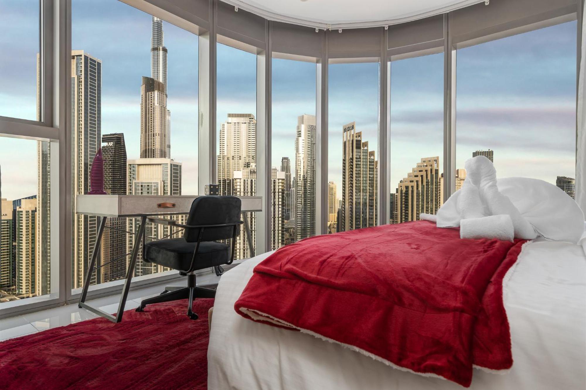 Apartment Super High Infinity Pool And Amazing Burj Khalifa View 3 Bedroom In Paramount Midtown Dubai