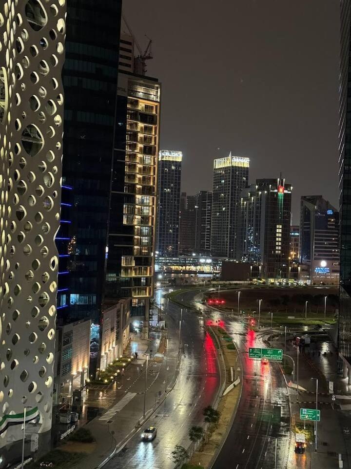 Luxury By Downtown Apartment Dubai