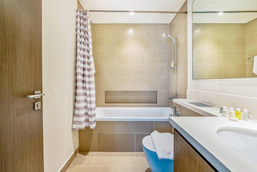 Apartment Stunning 1br At Harbour Views Creek