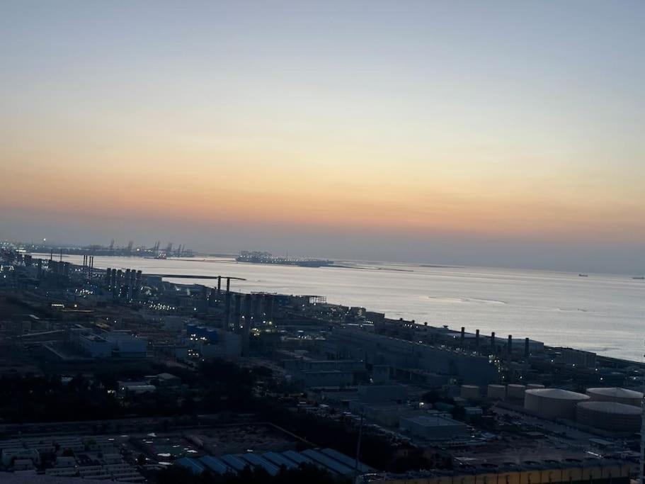 Sunset View 1br Near Beach,lake And Metro Apartment