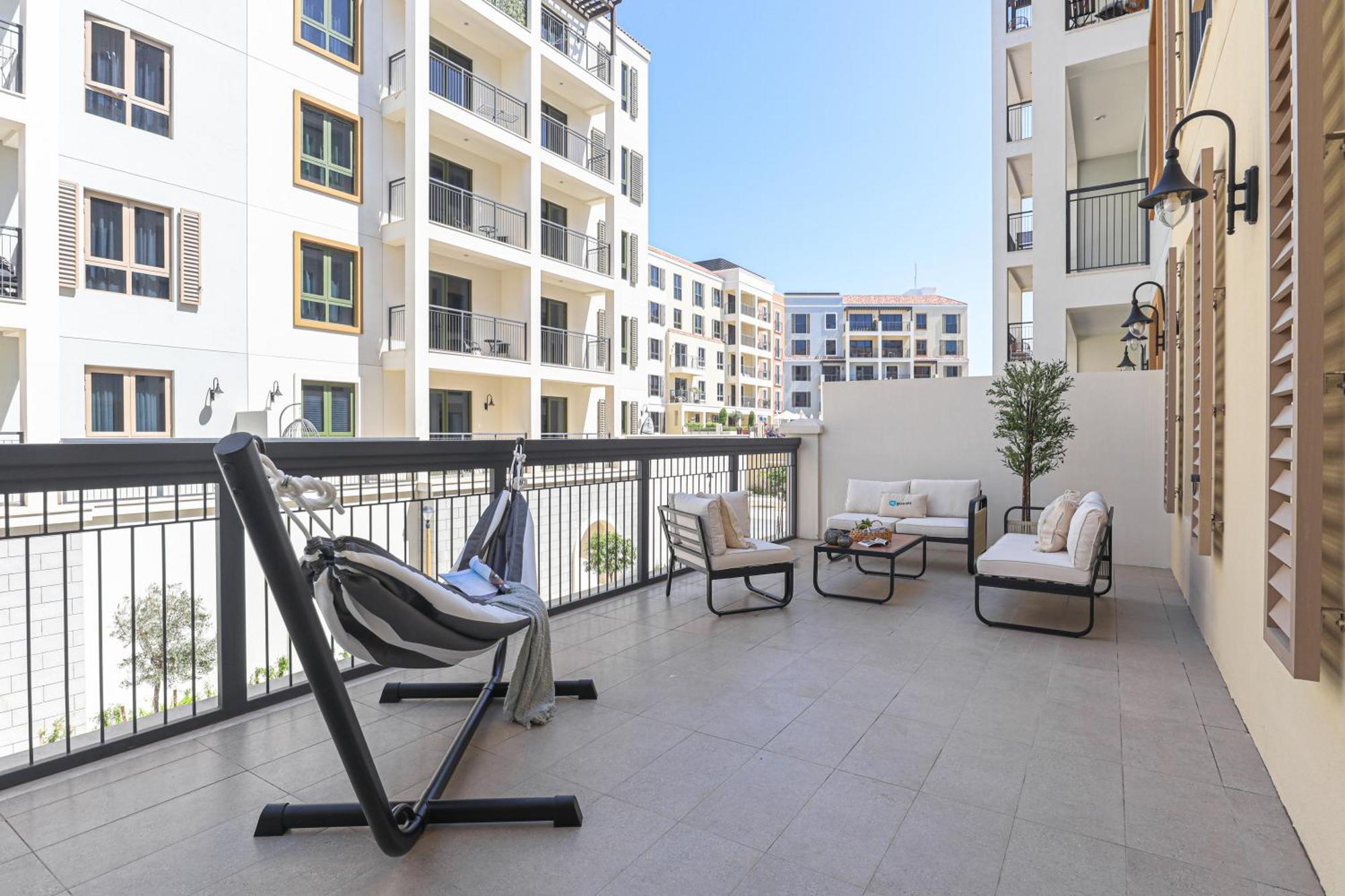 Higuests - Luxurious Boho 2br In La Apartment