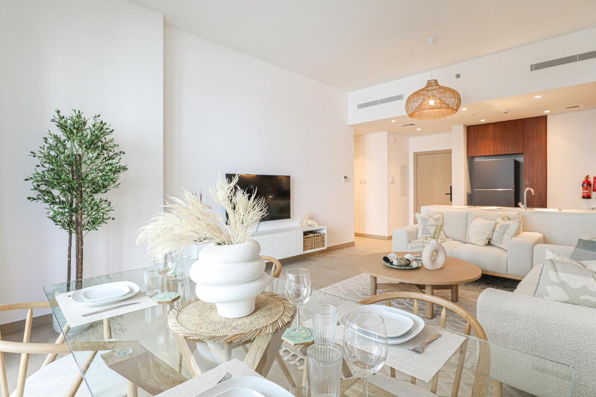 Higuests - Luxurious Boho 2br In La * Dubai