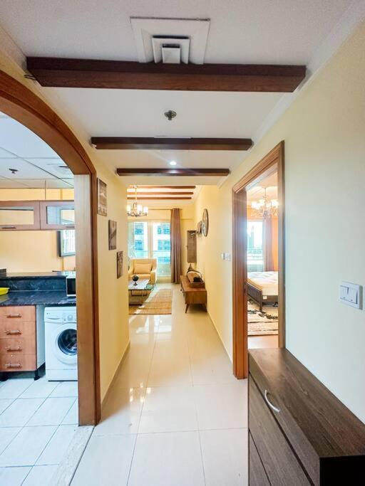 Tuscan Style Marina Luxe 1 Bedroom Sleeps 4, Near Apartment