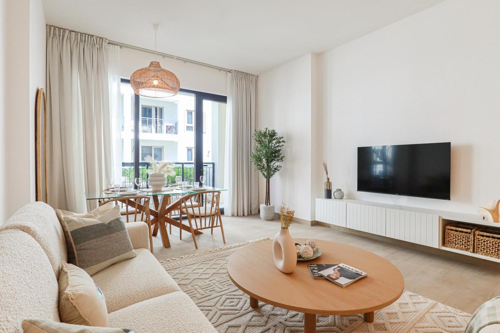 Higuests - Luxurious Boho 2br In La Apartment