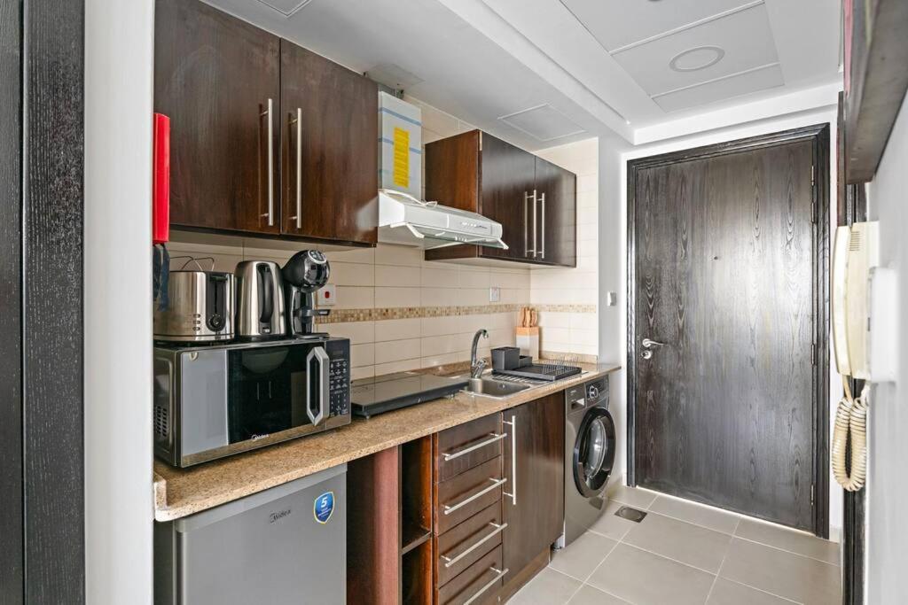 Newly Furnished In Jlt Dubai