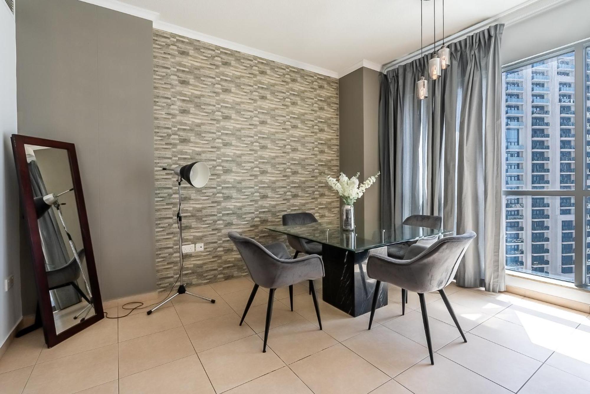 Cozy 1 Bedroom I Downtown I Near Burj Khalifa Apartment Dubai