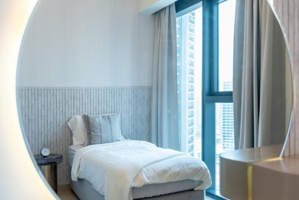 First Class 2br In The Heart Of Downtown *