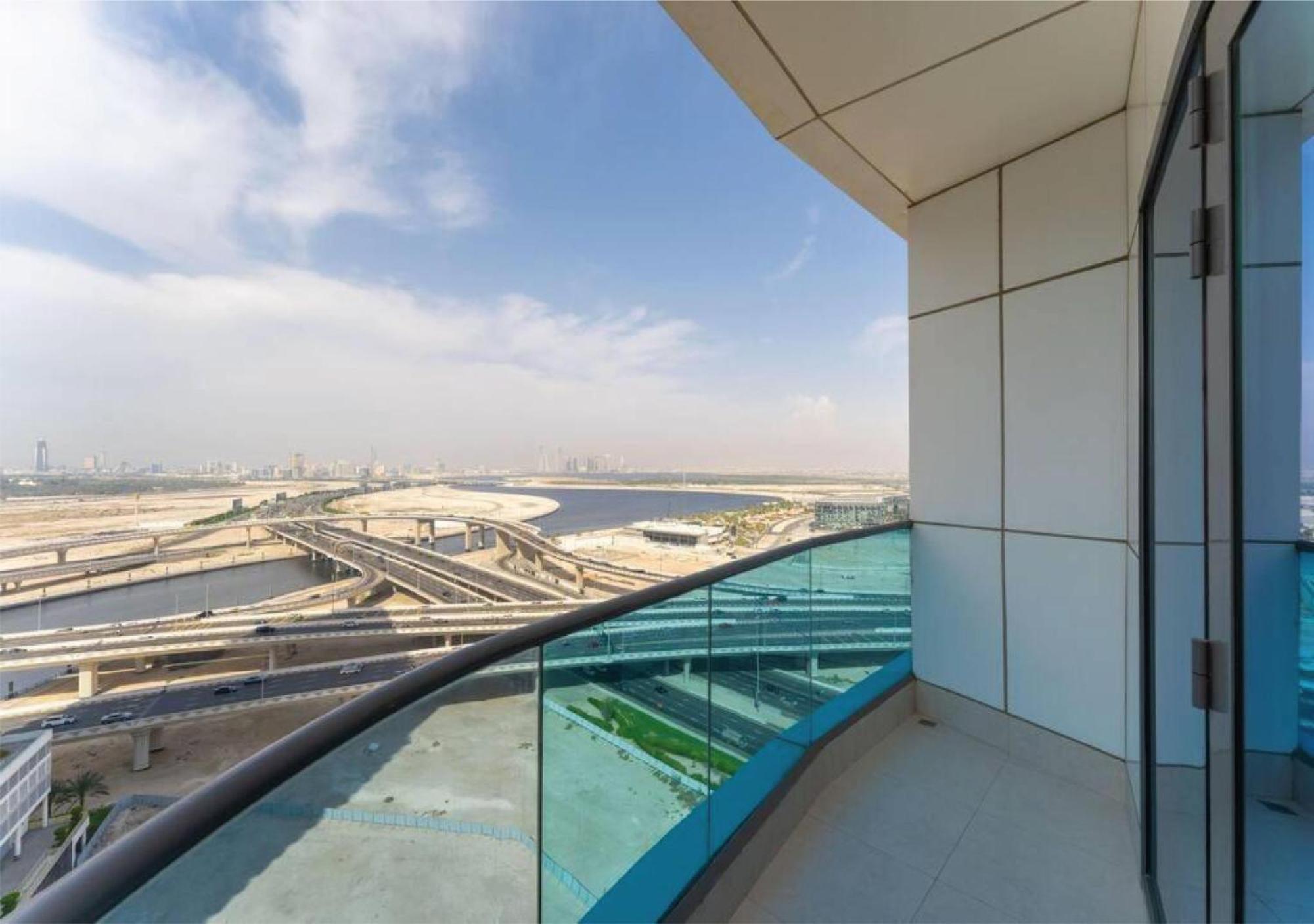 Enjoy Clear Skies 1br With Burj Khalifa Views Apartment