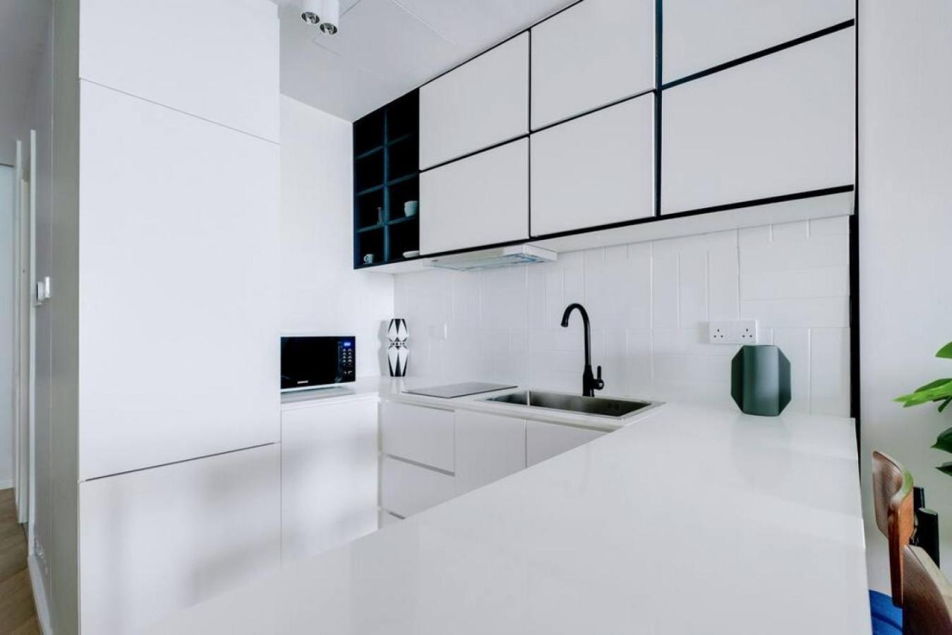Bright And Cozy - - Jlt Dubai