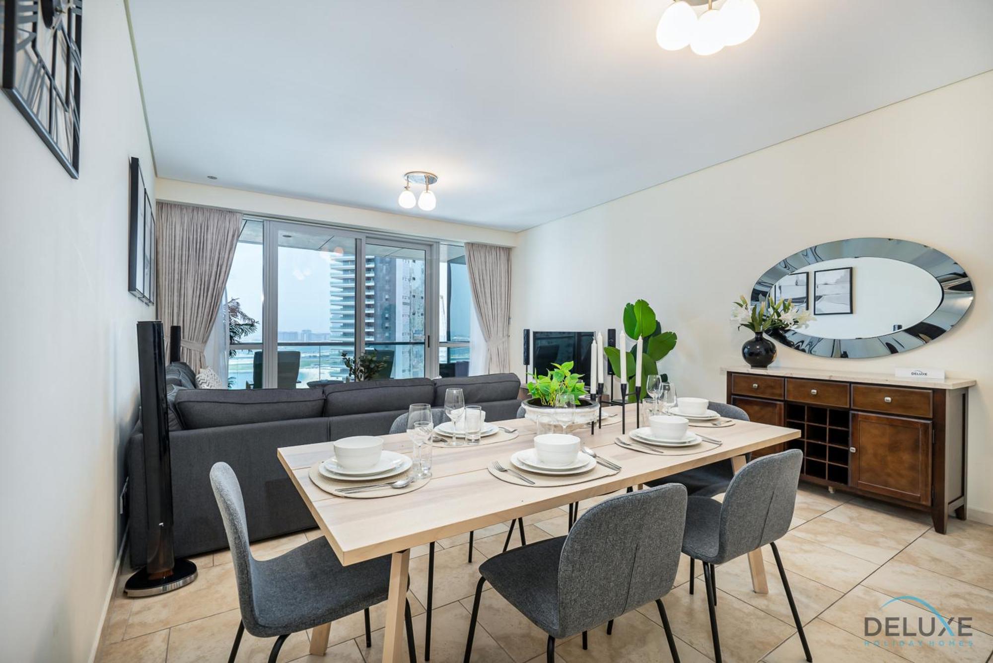 Apartment Sophisticated 3br W/ Assistant's At Al Fattan Marine Towers 2 Jbr By Deluxe Homes *