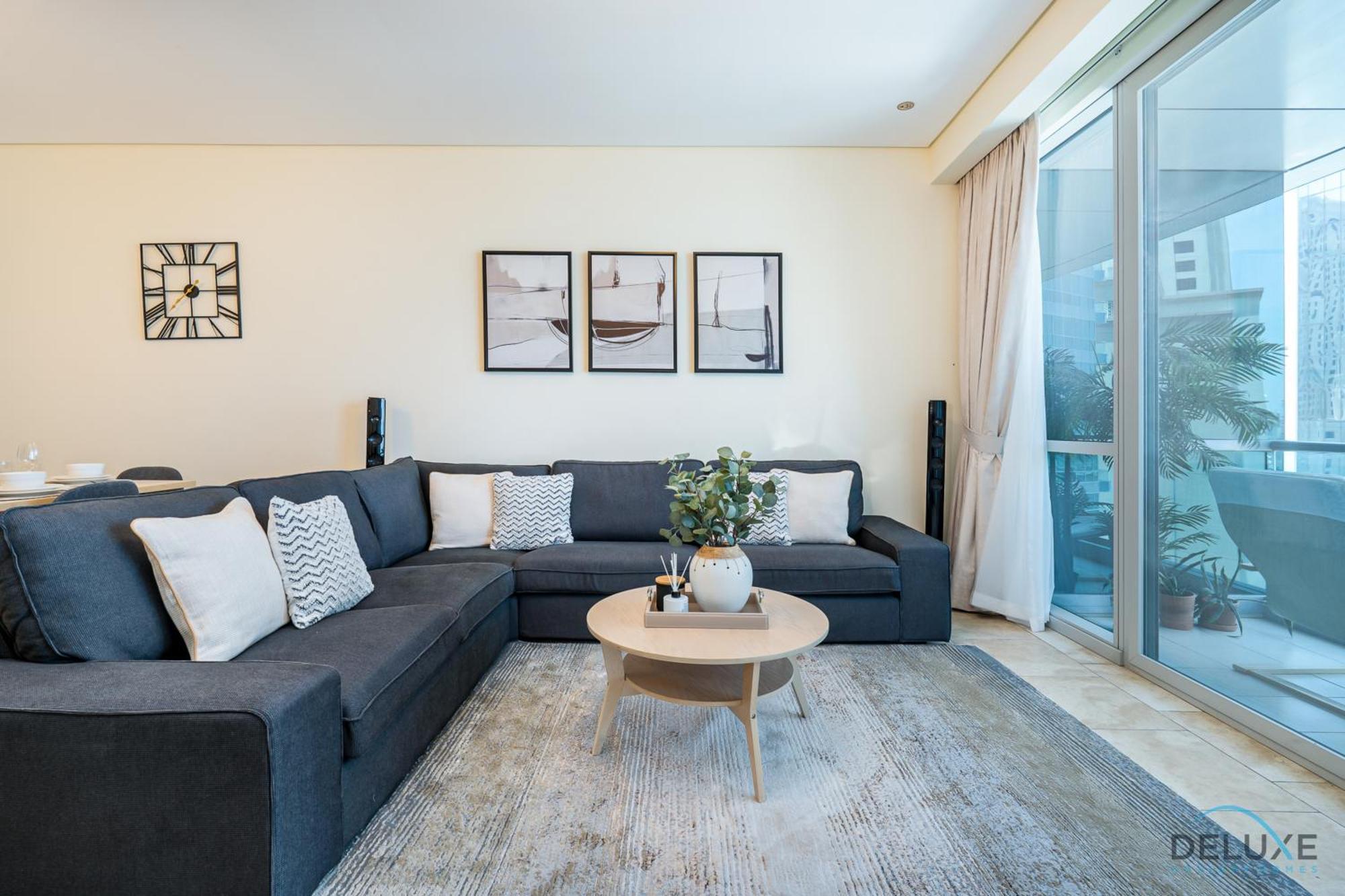 Apartment Sophisticated 3br W/ Assistant's At Al Fattan Marine Towers 2 Jbr By Deluxe Homes *
