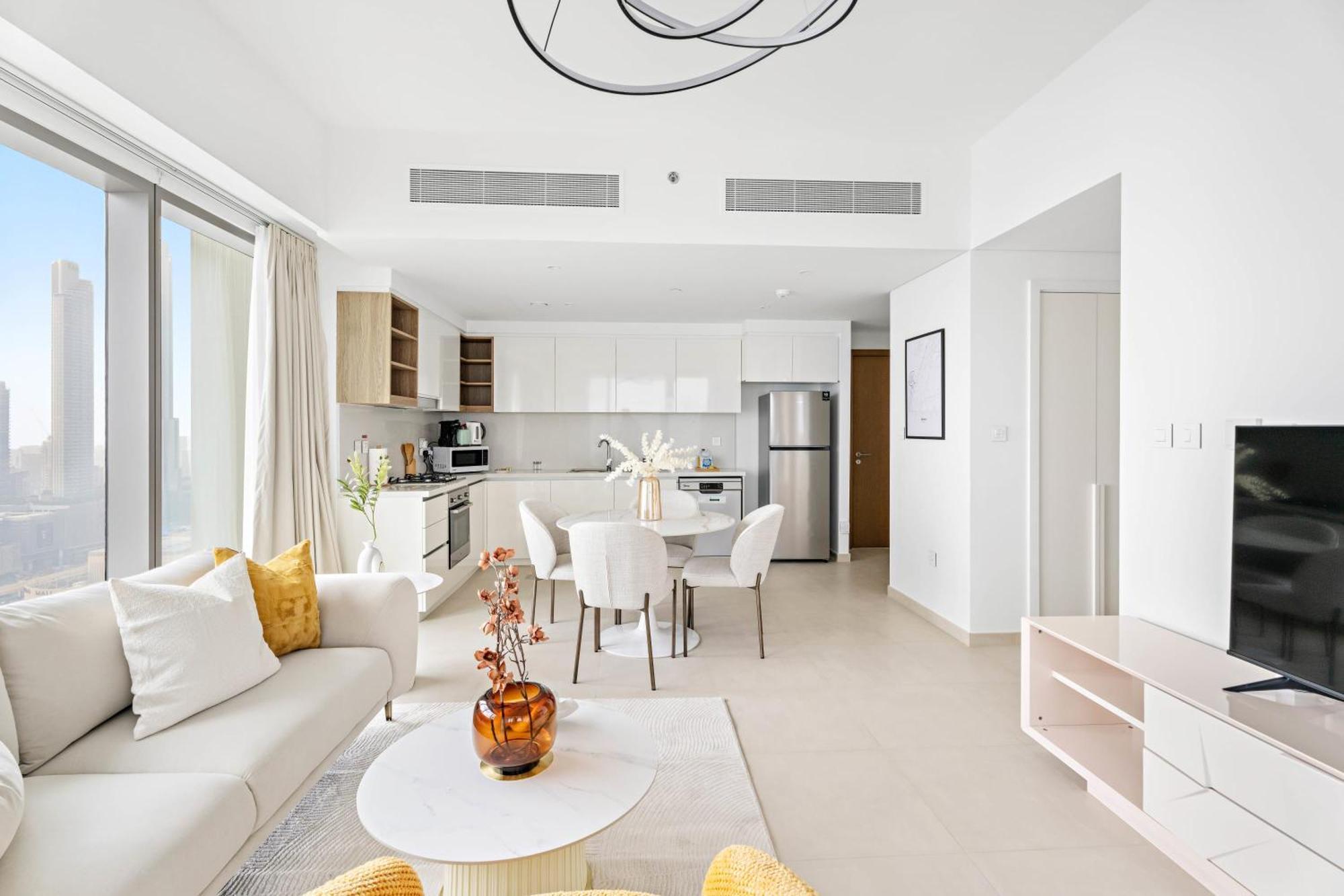 Silkhaus Elite 2bdr With View With Pool & Gym Apartment Dubai