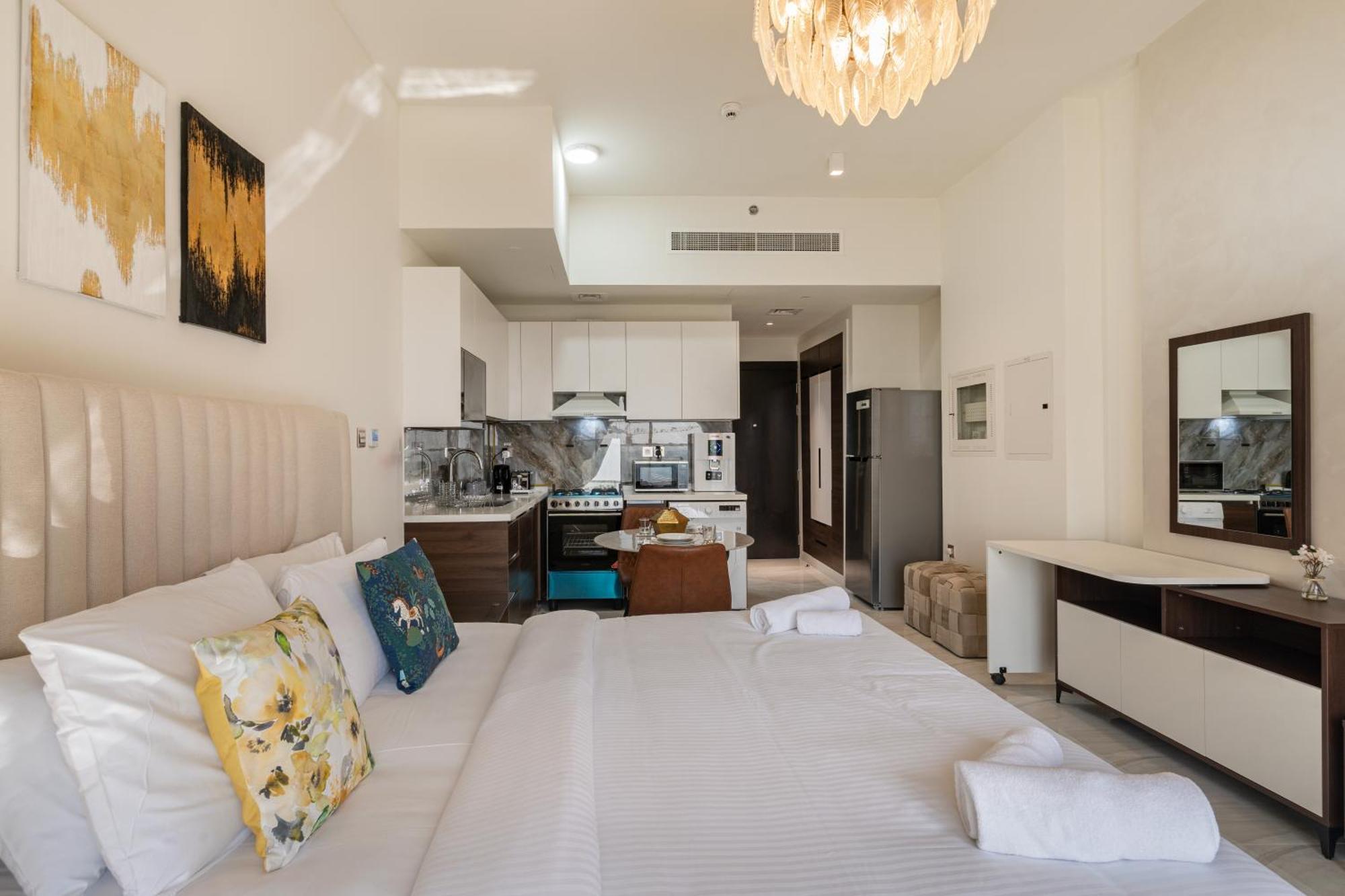 Exceptional Amenities - In Jewelz By Danube - Allsopp&allsopp