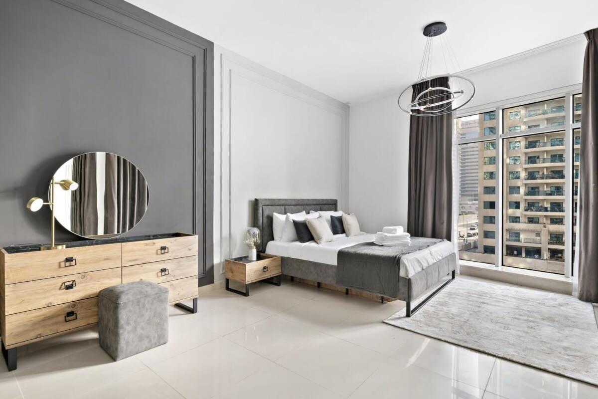 Silkhaus Ideal For Big Family, 5bdr With Private Roof Top