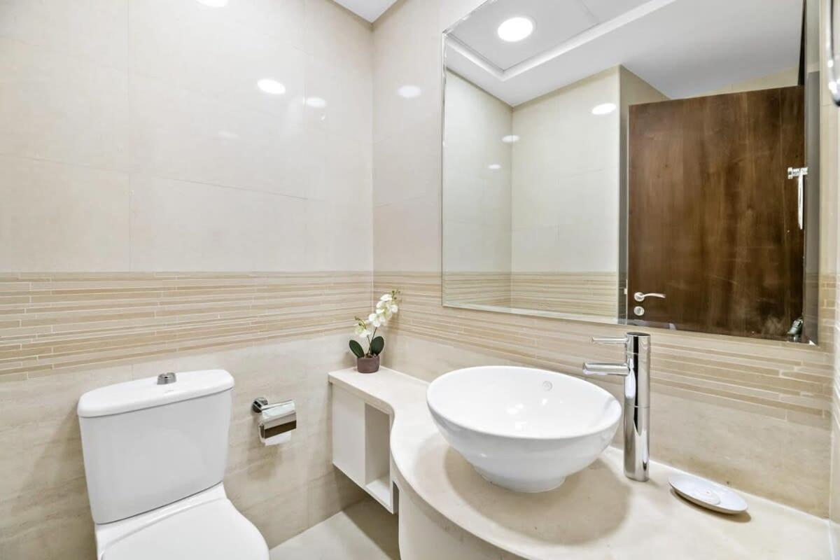 Silkhaus Ideal For Big Family, 5bdr With Private Roof Top *