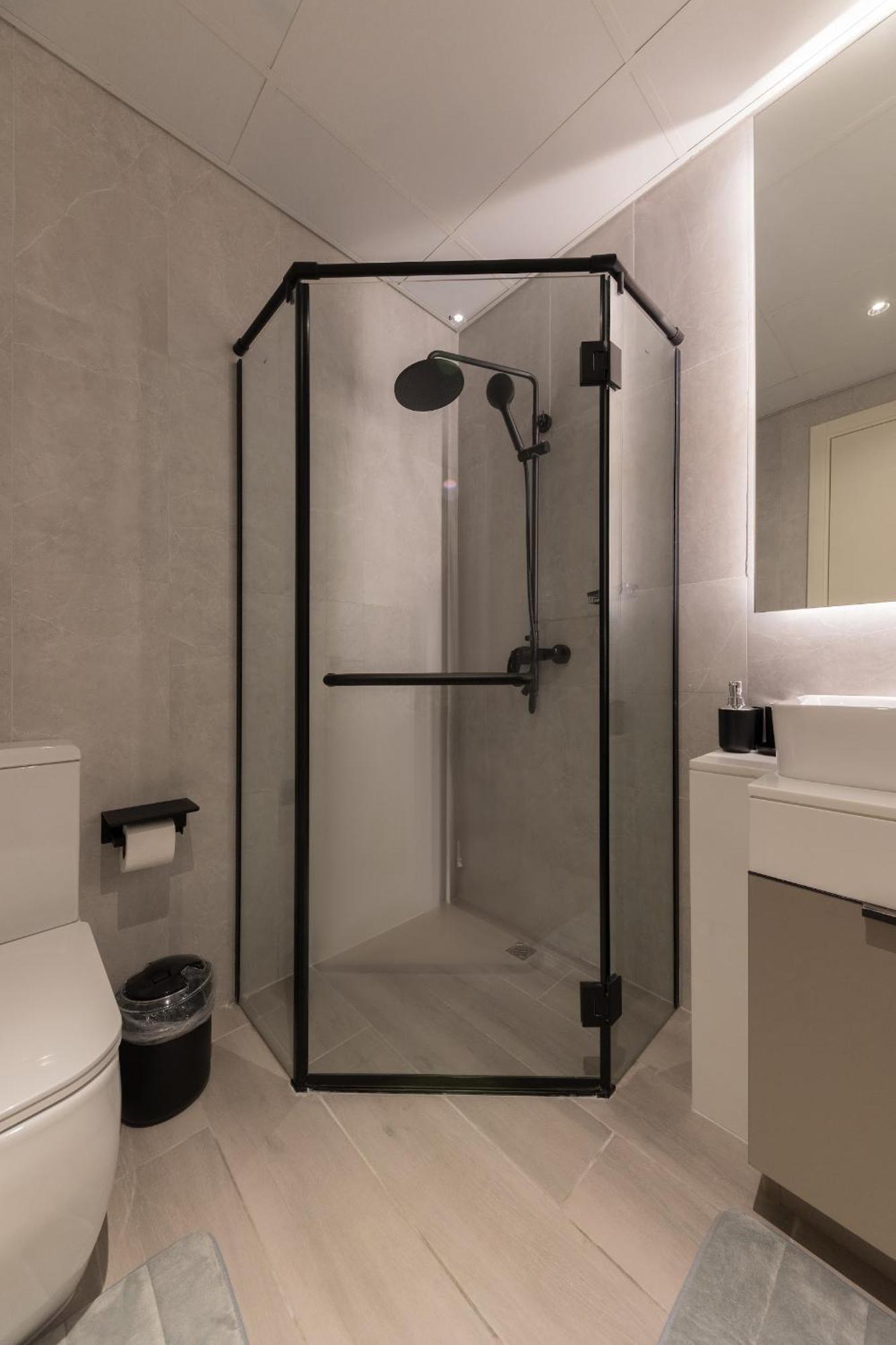 Fresh & Quiet 1br At Midtown Noor 4 Tower * Dubai