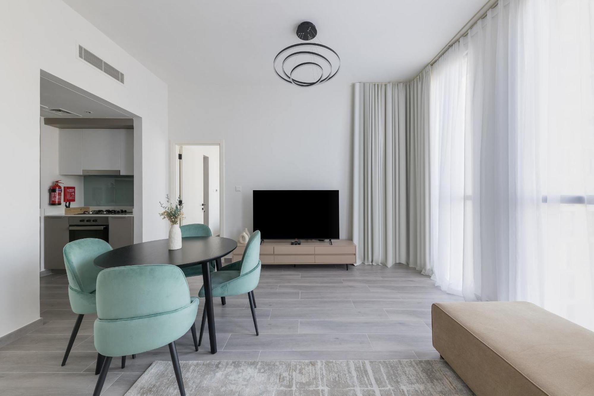 Fresh & Quiet 1br At Midtown Noor 4 Tower *