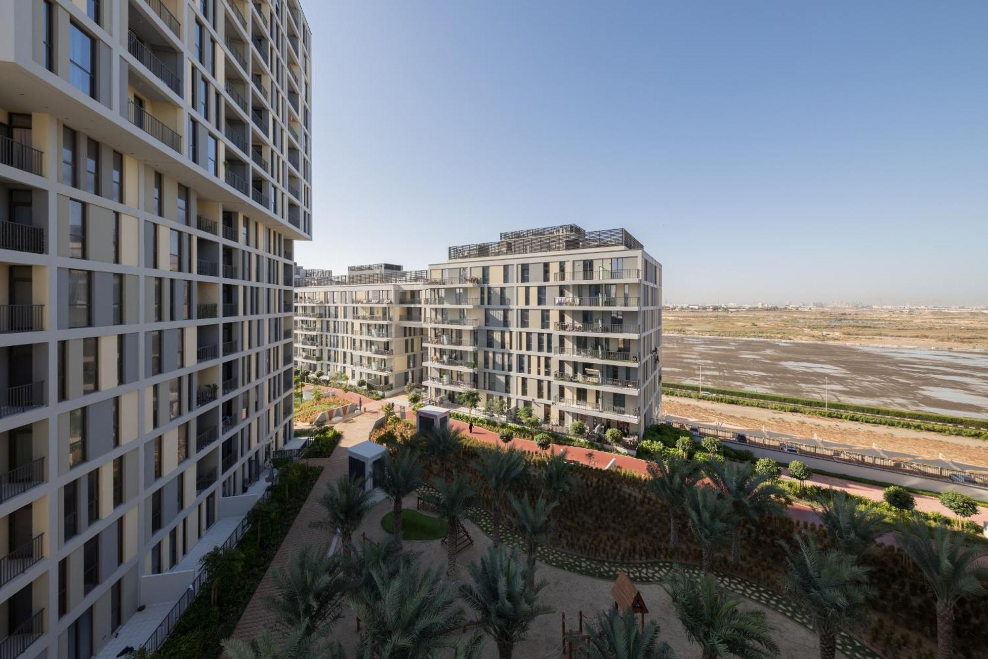 Fresh & Quiet 1br At Midtown Noor 4 Tower Apartment Dubai