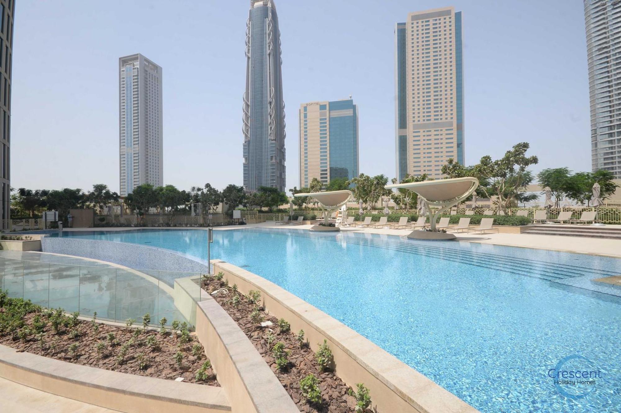 Burj Vista Burj Khalifa Metro & Mall Access * Dubai