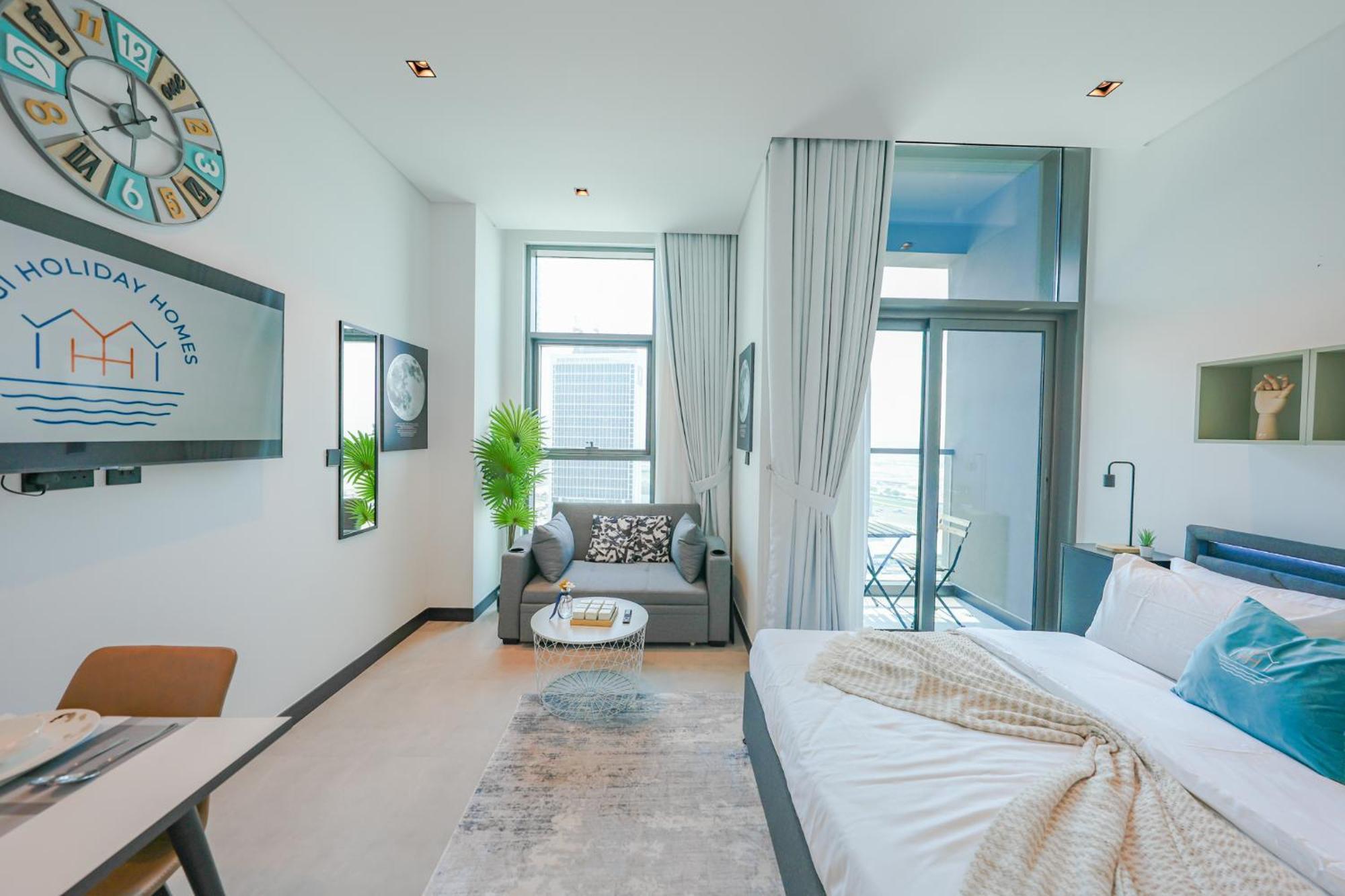 Chic Retreat In Business Bay Apartment Dubai