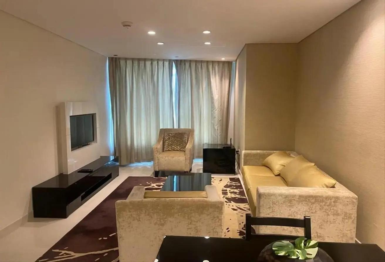 Damac Maison Canal Views, Business Bay * Dubai