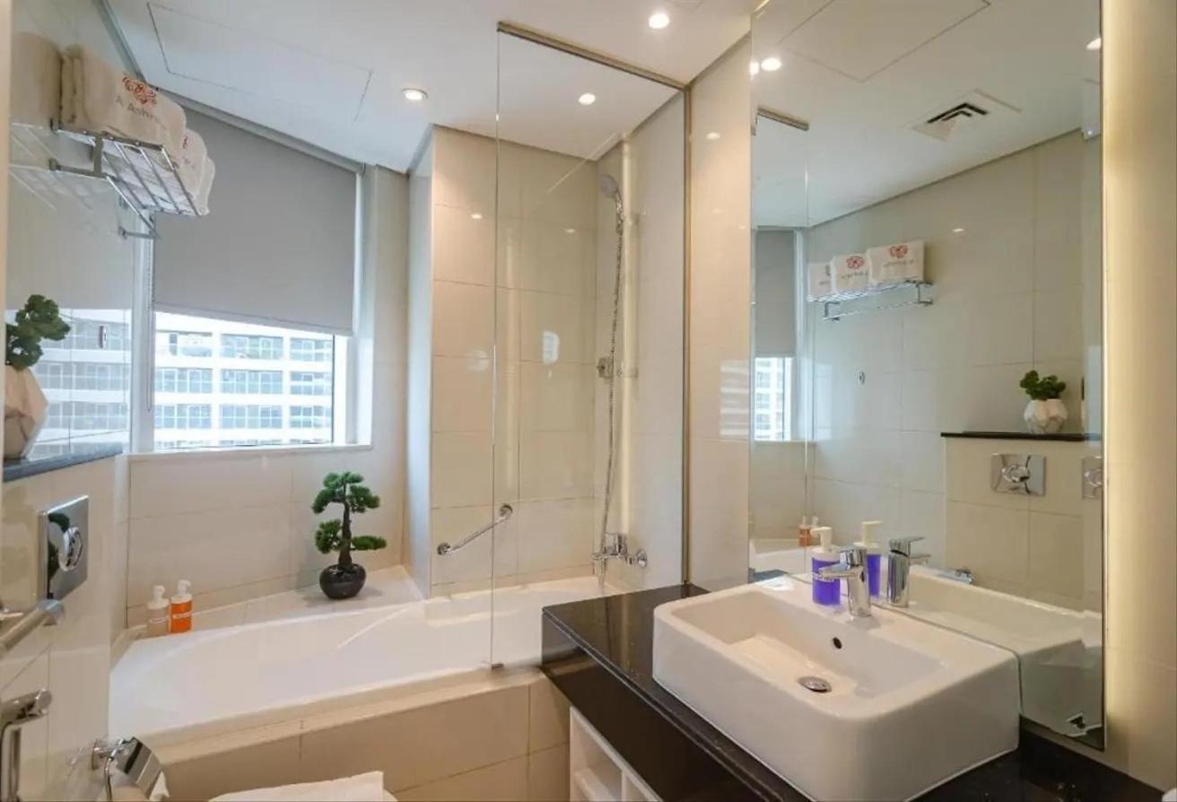Apartment Damac Maison Canal Views, Business Bay *