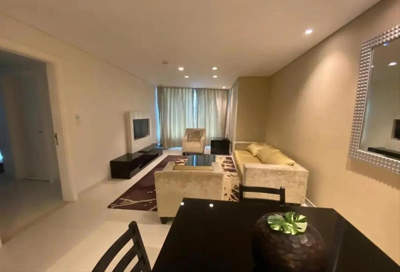Apartment Damac Maison Canal Views, Business Bay *