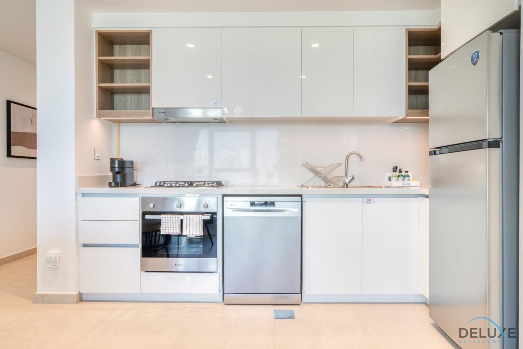 Apartment Exquisite 1br At Downtown Views Ii Tower 2 Downtown By Deluxe Homes *