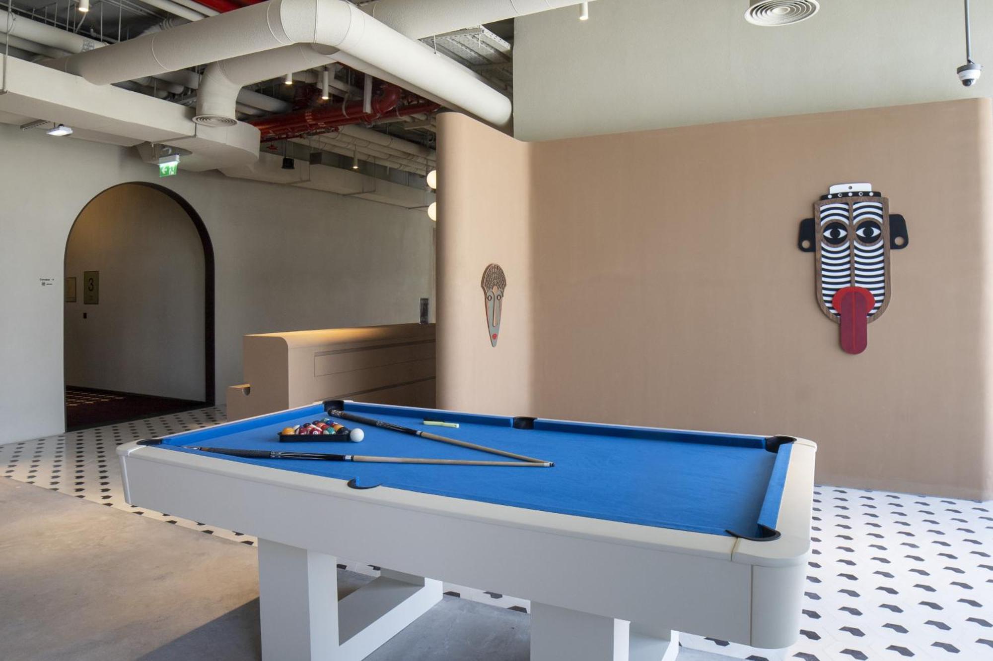 Modern Executive At Upside Living *