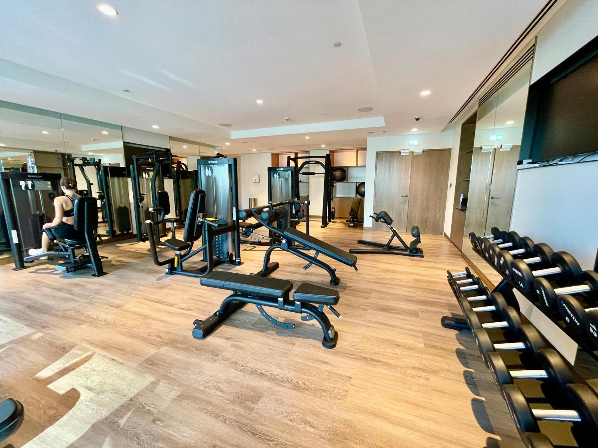Chic Lux 2br I High Floor L By Burj Khalifa & Mall I Pool L Gym
