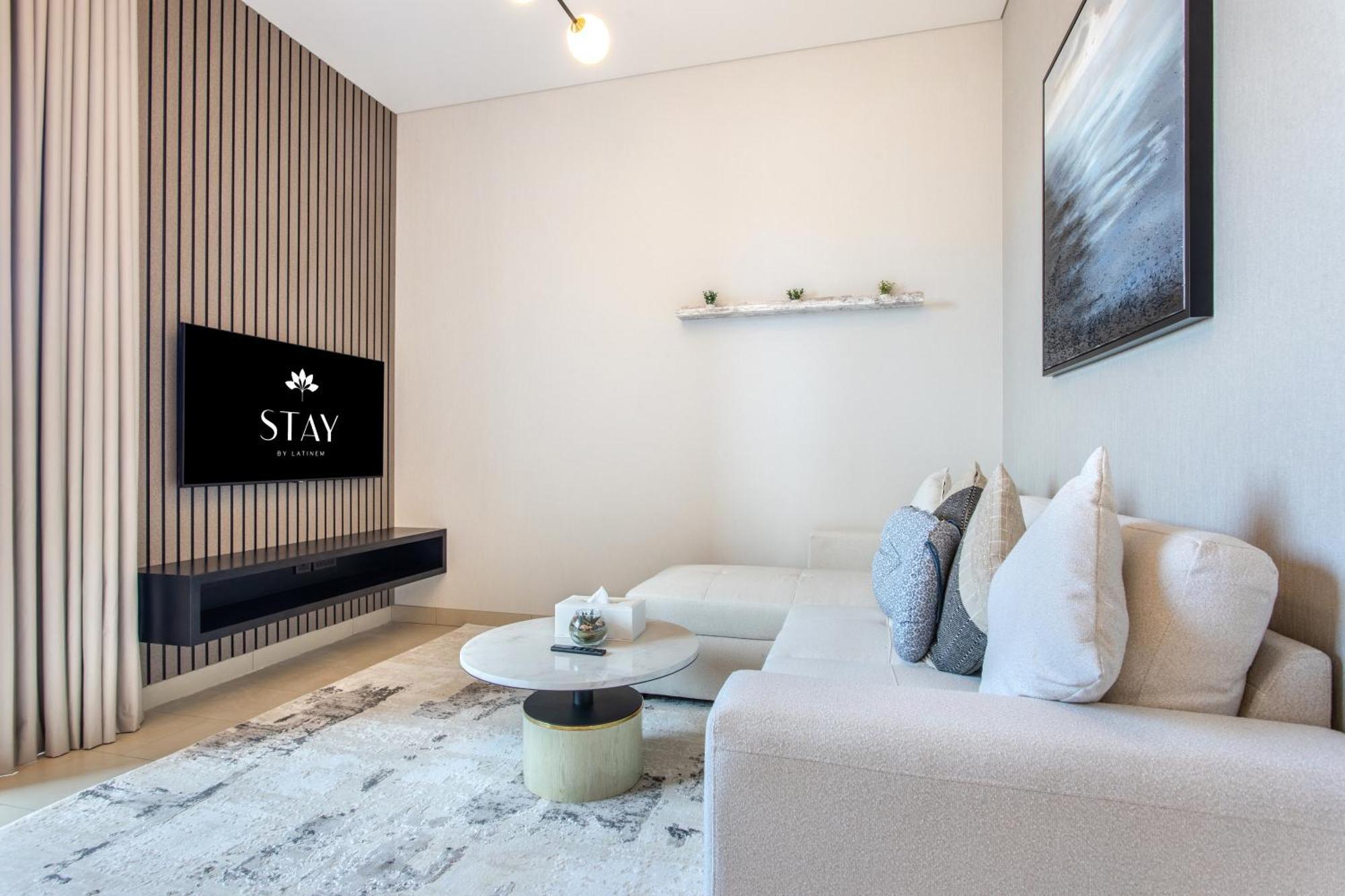 By Latinem Luxury 1br Cvr A2504 Near Burj Khalifa