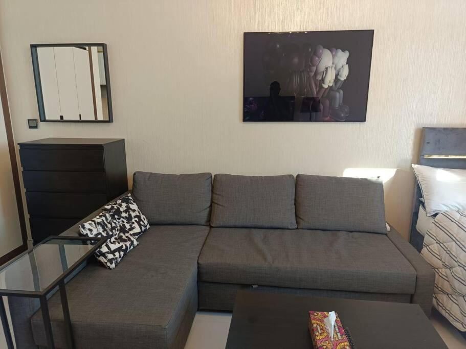 Apartment Desent And Lavish *
