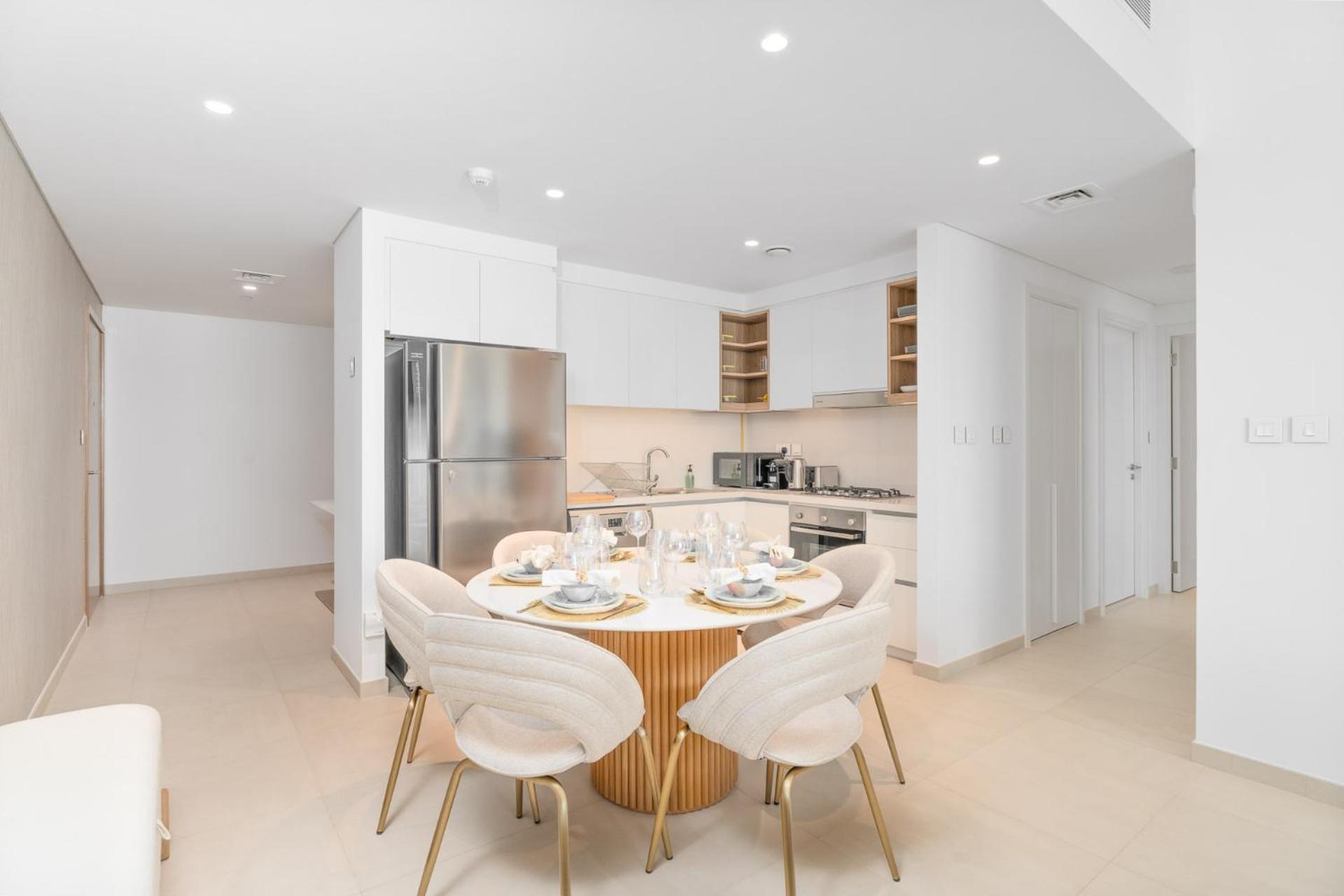 Nasma Luxury - View Luxury 2br With Balcony Apartment Dubai