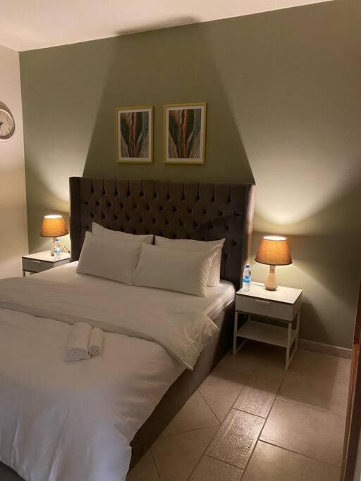 Elite Luxury - Spacious Entire In Princess Tower Marina Apartment