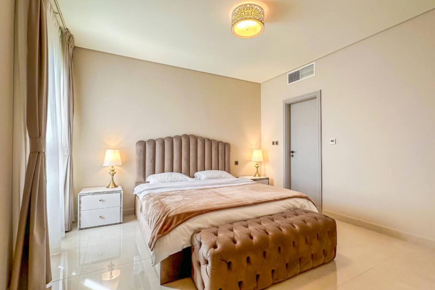 Summer Offer Private Beach And Pool Dubai