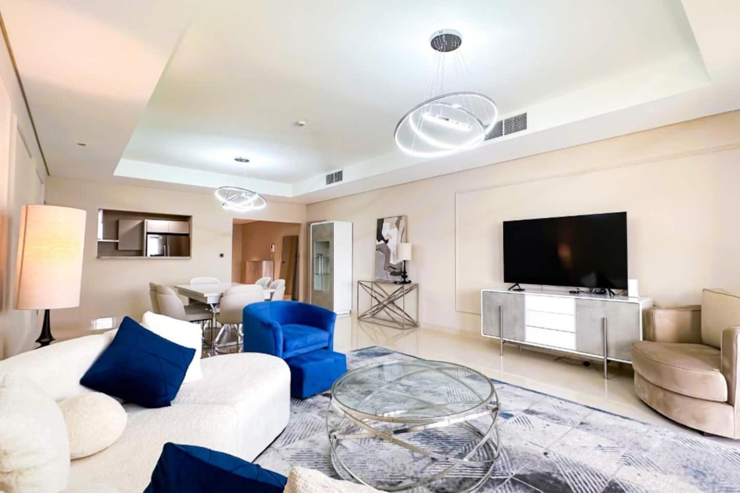 Summer Offer Private Beach And Pool Apartment