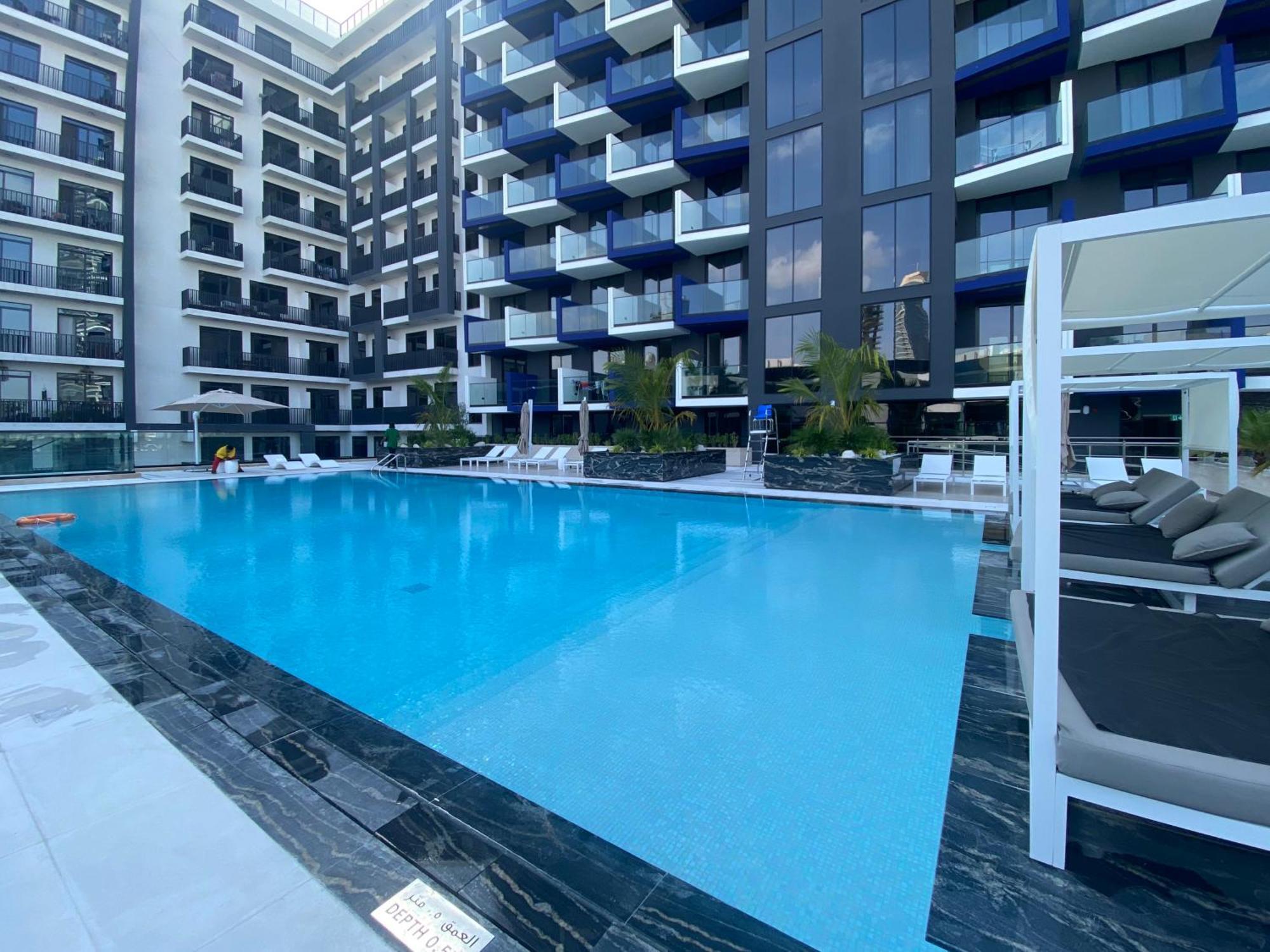 Spacious Balcony, 1br, Pool, Full Kitchen At Jvc *