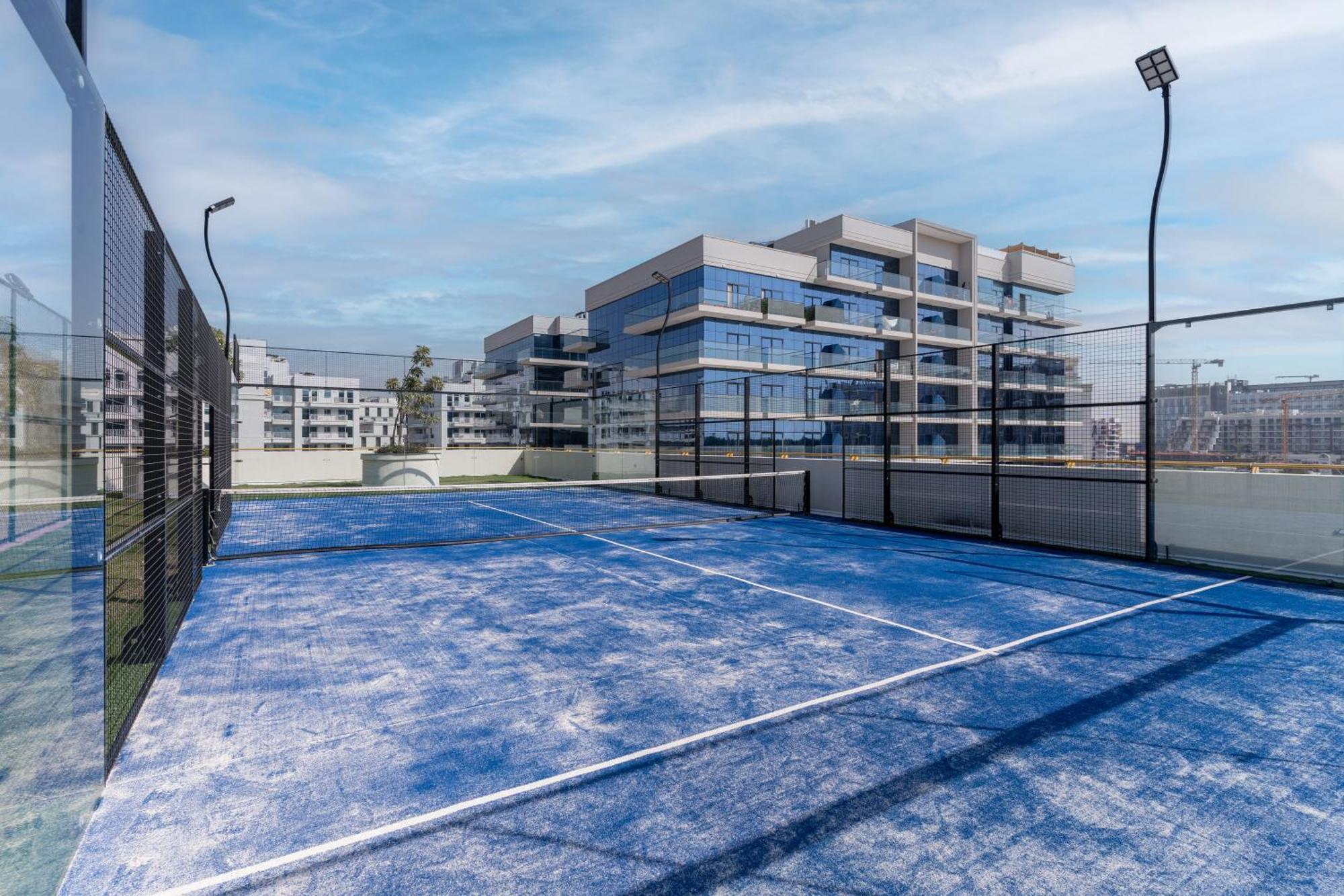 Exceptional Amenities - In Jewelz By Danube - Allsopp&allsopp *