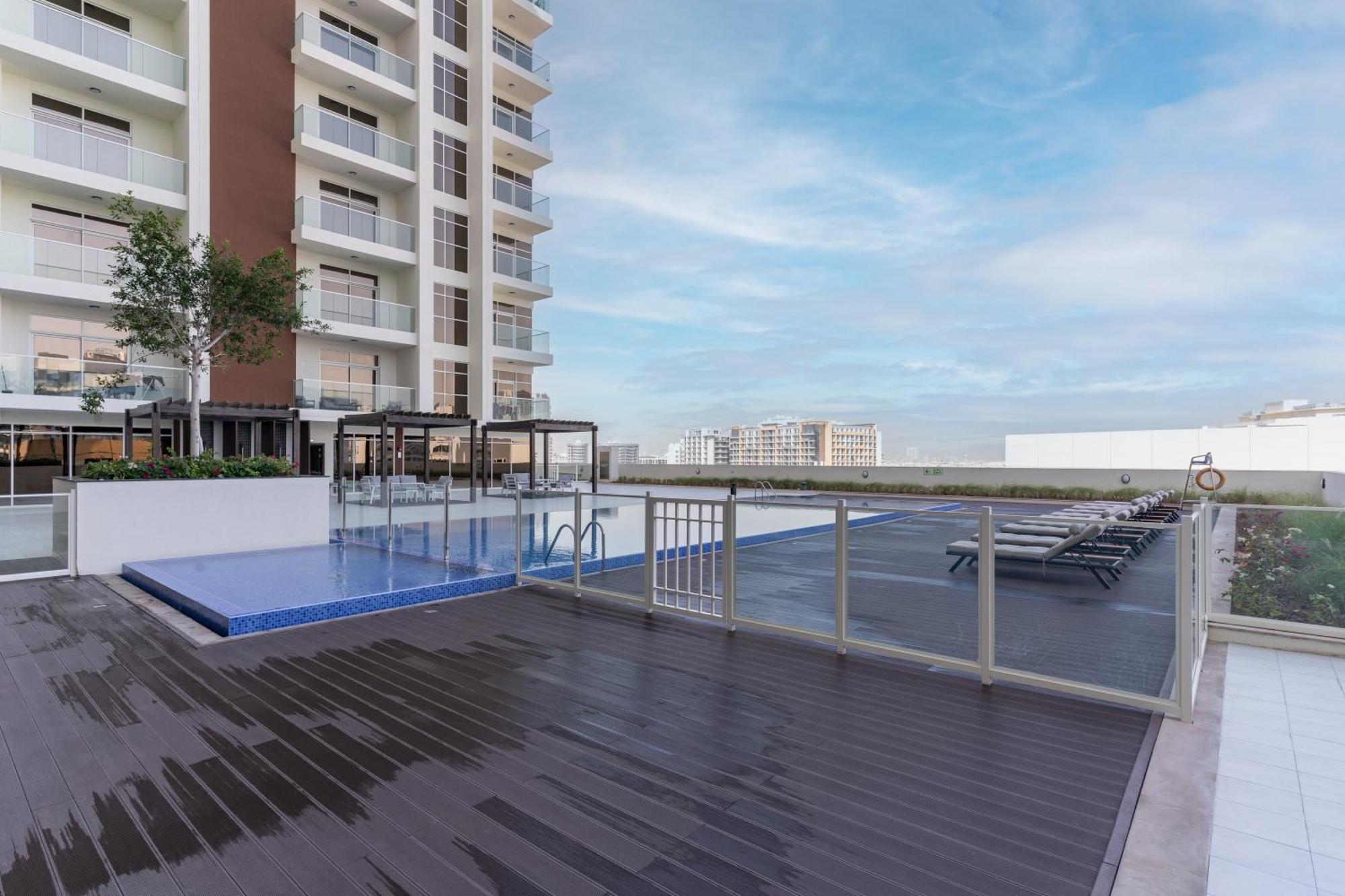 Exceptional Amenities - In Jewelz By Danube - Allsopp&allsopp