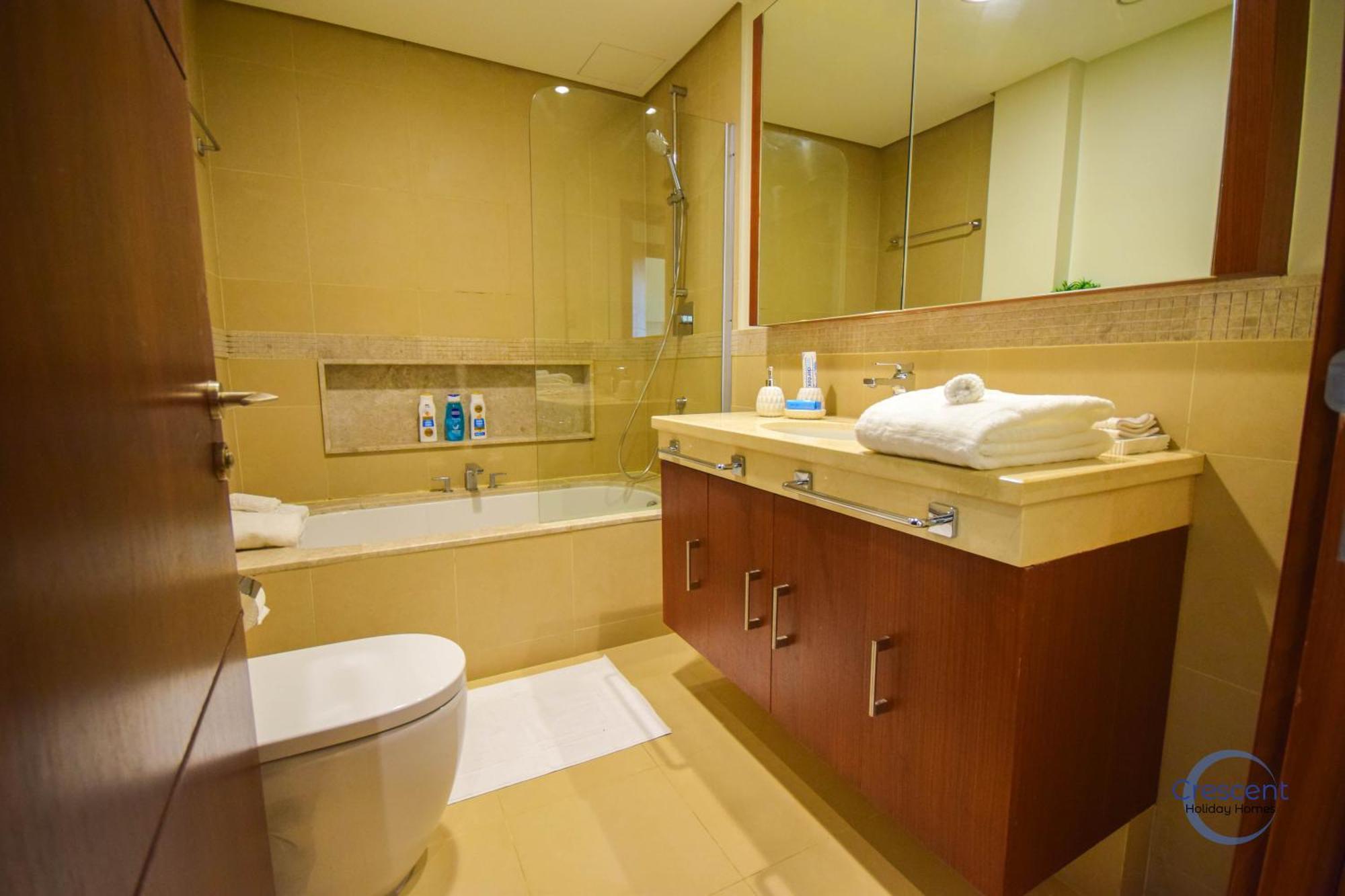 Burj Vista Burj Khalifa Metro & Mall Access Holiday home Dubai