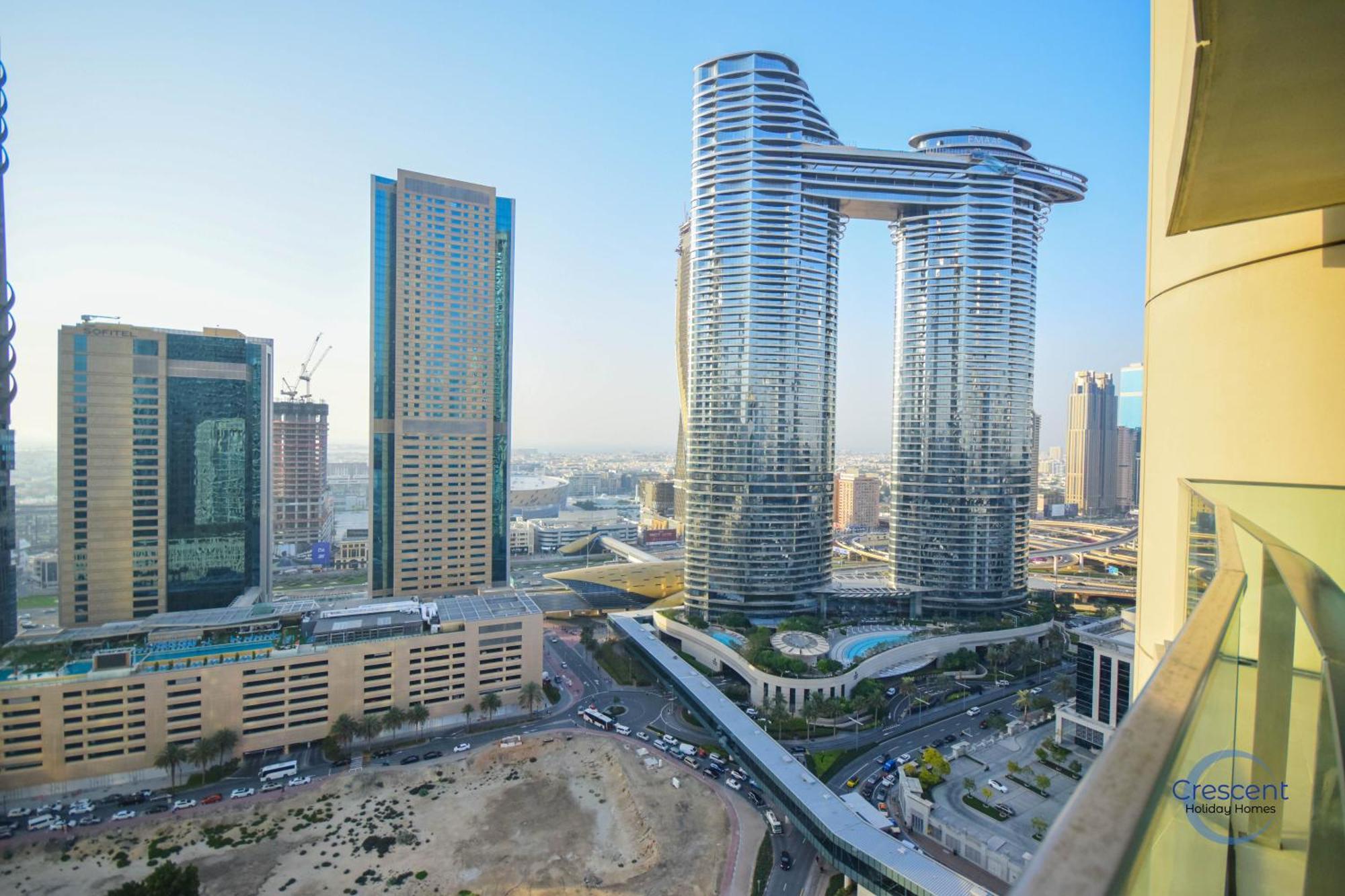 Burj Vista Burj Khalifa Metro & Mall Access * Dubai