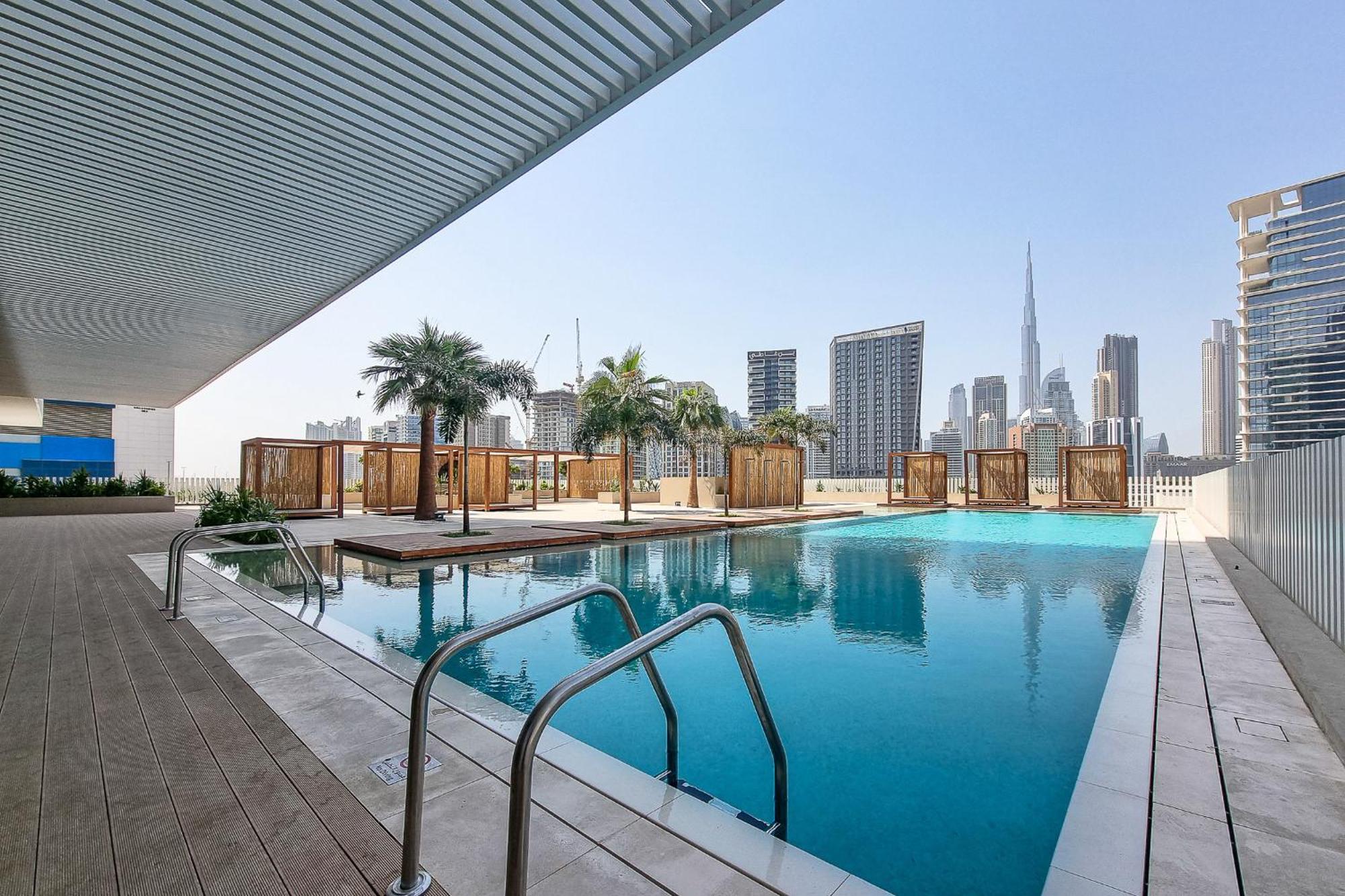 Upside Living With View Of Burj Khalifa Dubai