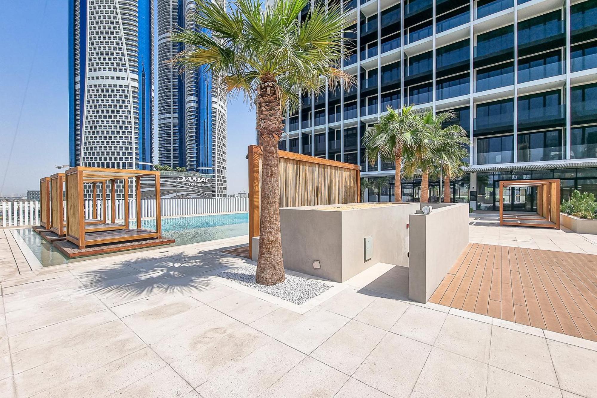 Upside Living With View Of Burj Khalifa *
